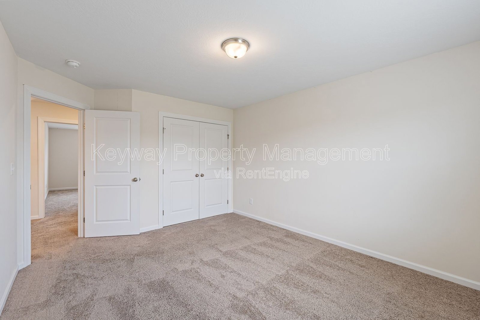 585 Hampton Drive-Windsor property image