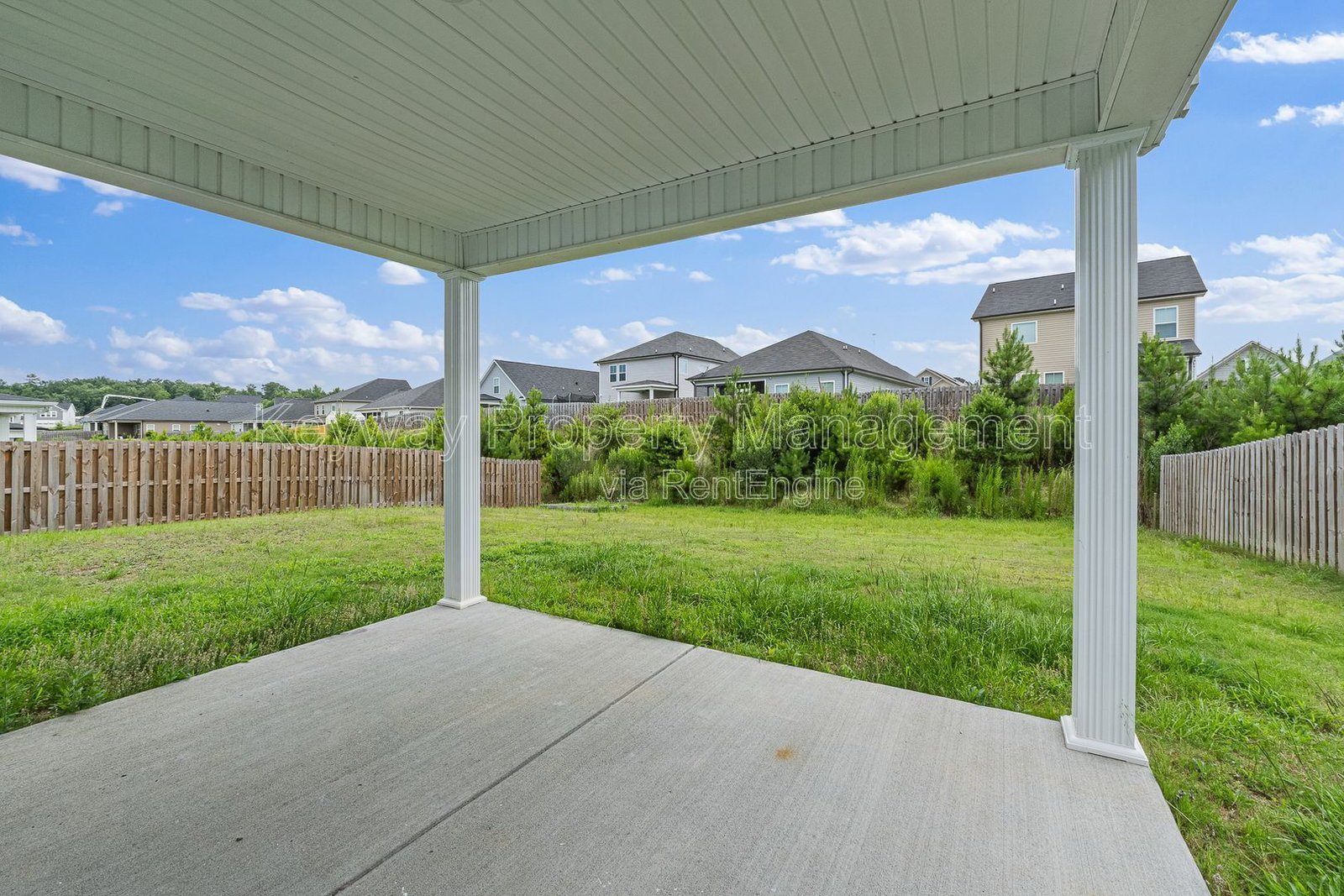585 Hampton Drive-Windsor property image