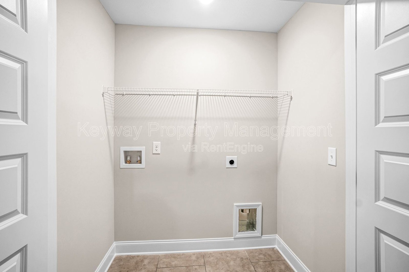 3109 Venetian Drive- Village Square property image