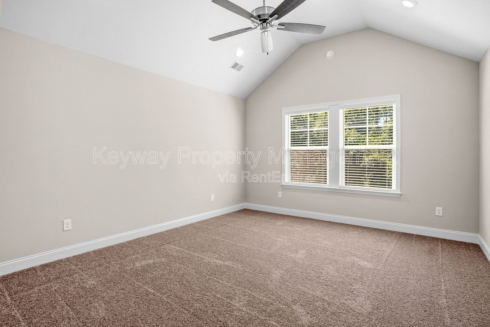 3109 Venetian Drive- Village Square property image