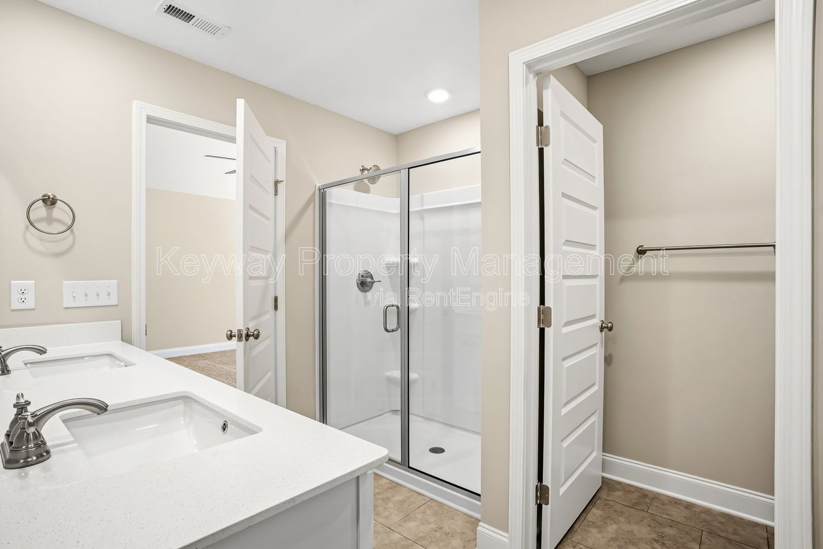 3109 Venetian Drive- Village Square property image