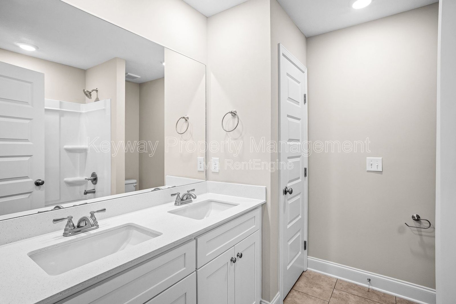 3109 Venetian Drive- Village Square property image