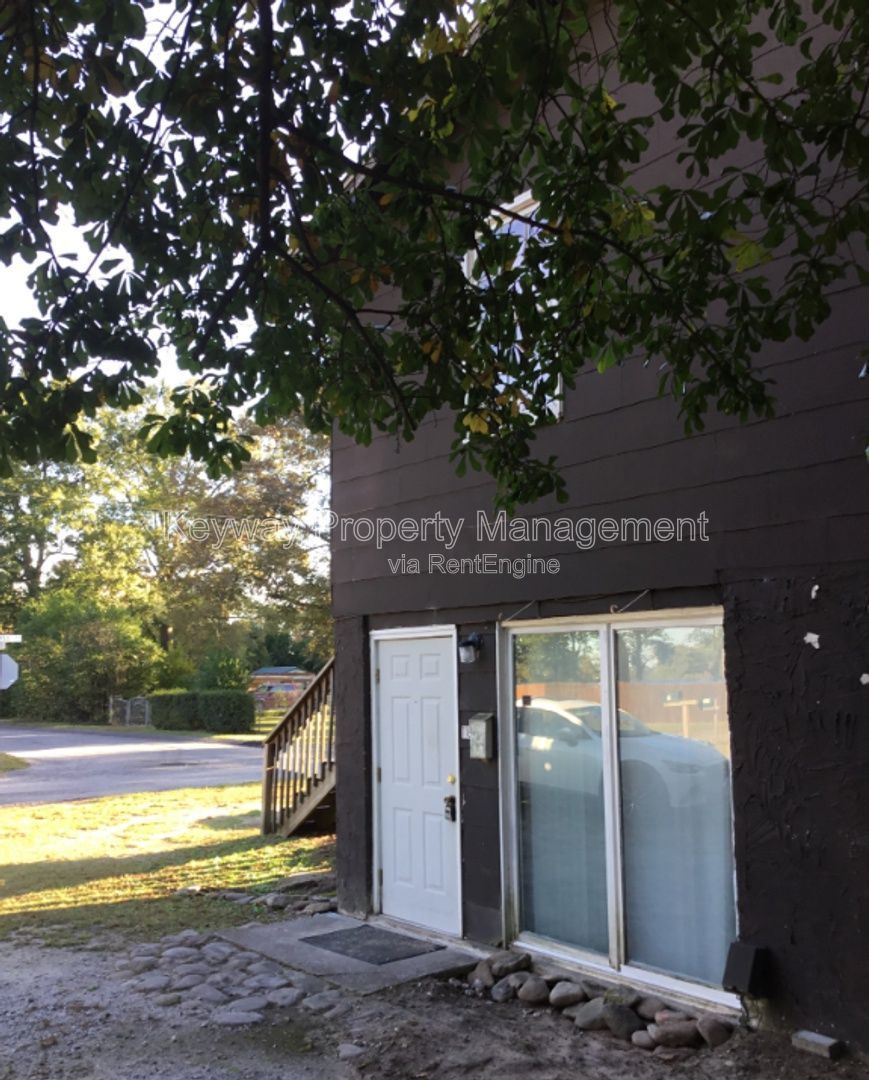 116 Argyle Avenue Unit B property image
