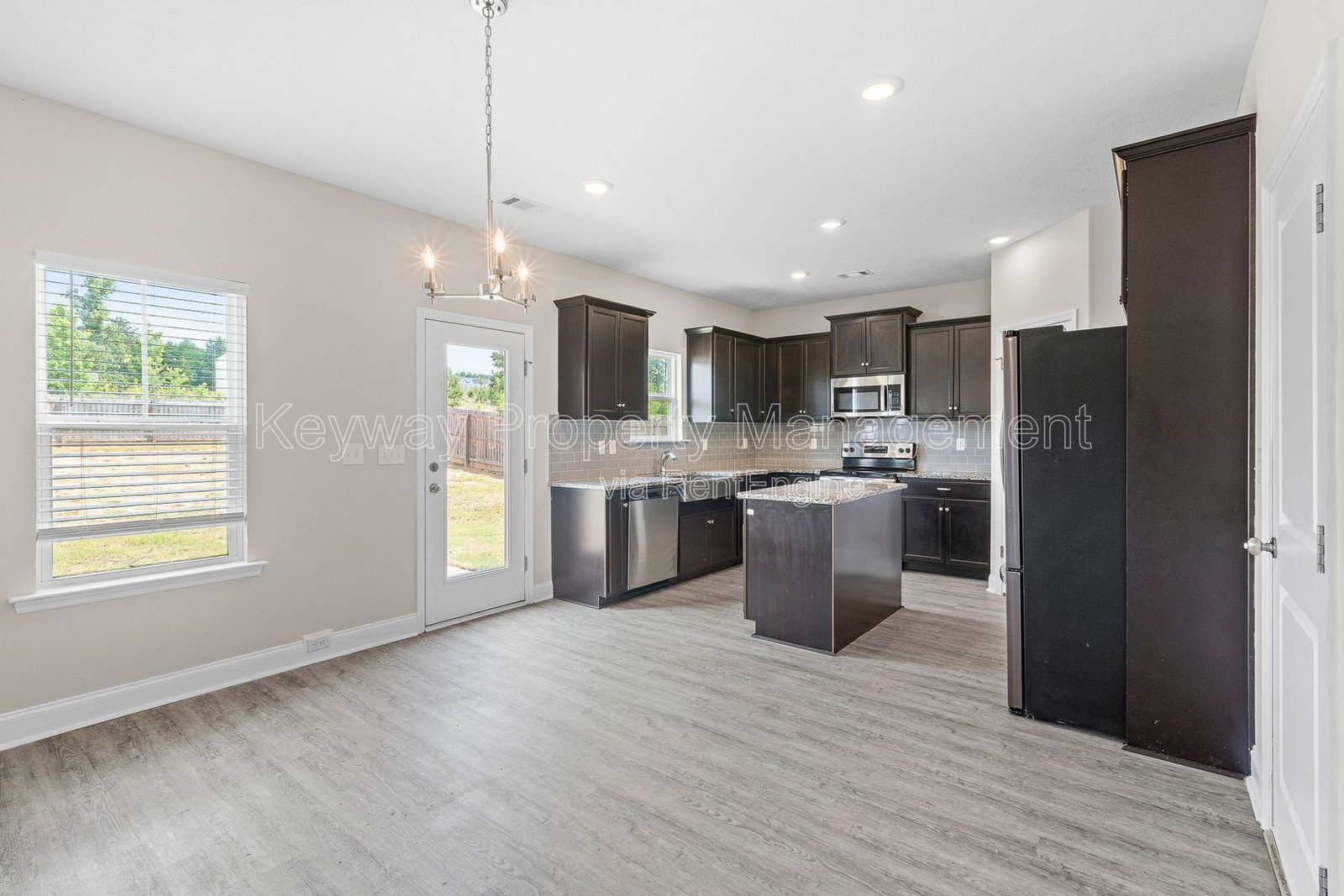 1260 Elias Station - Elias Station property image