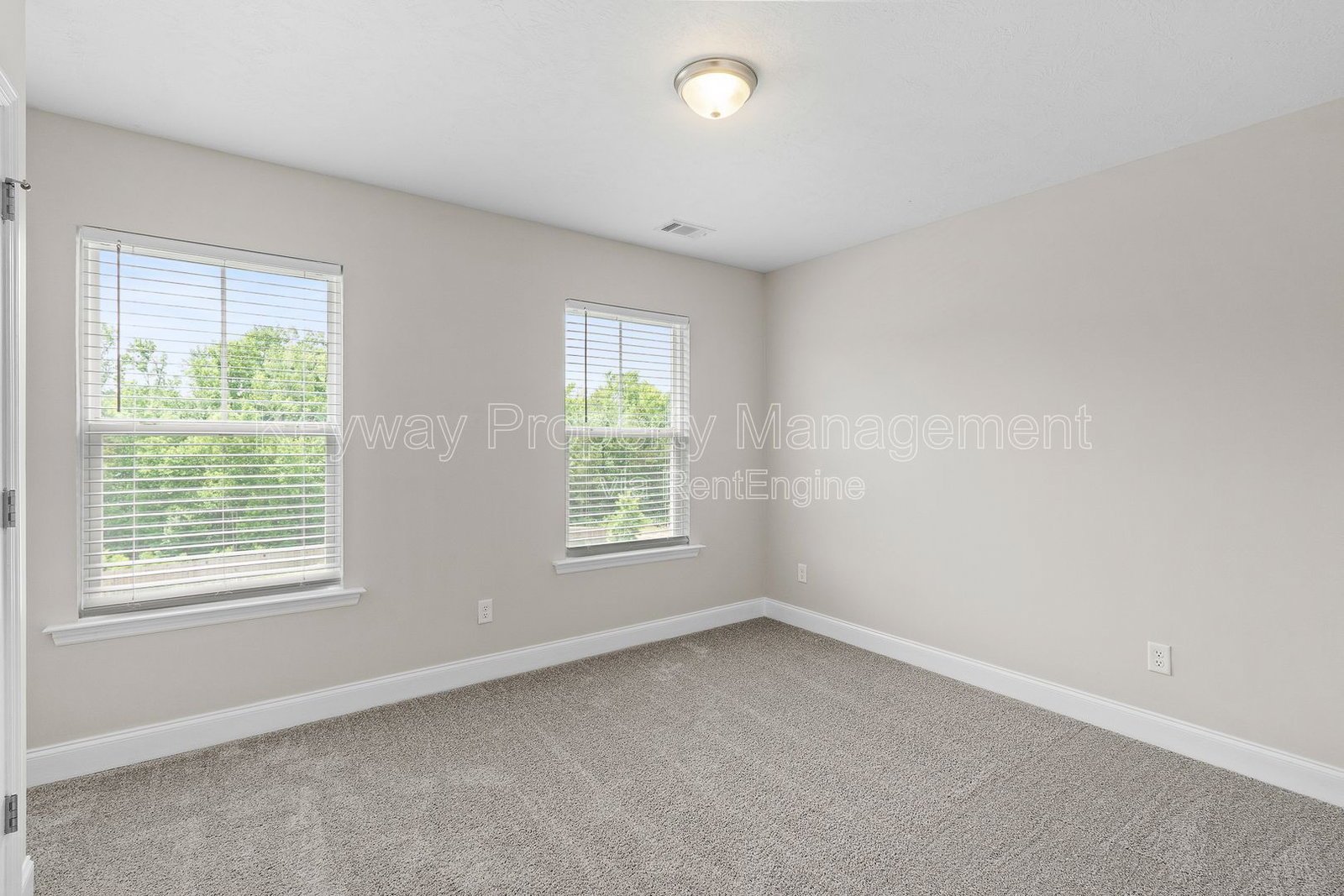 1260 Elias Station - Elias Station property image