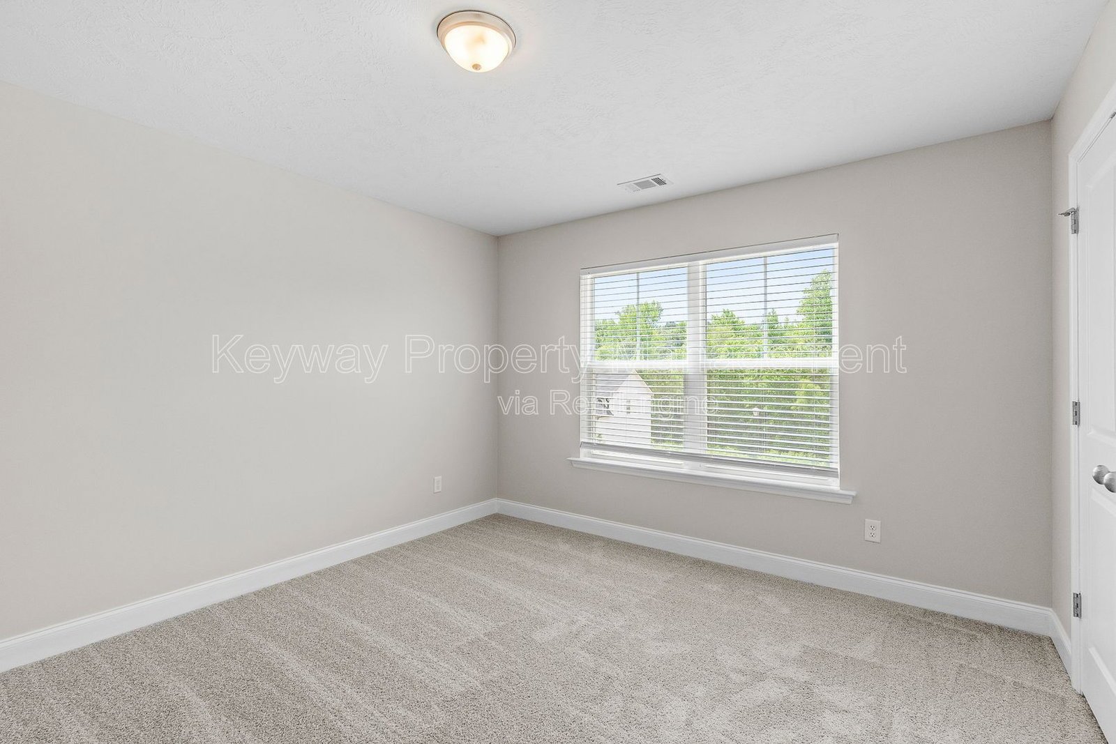 1260 Elias Station - Elias Station property image