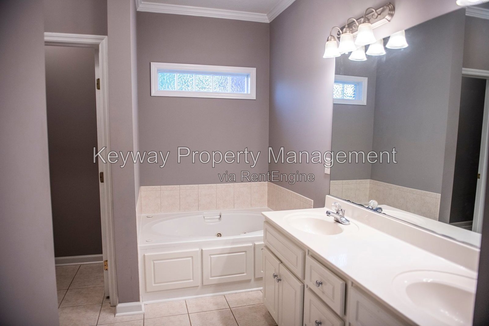 242 Stonington Drive - Heritage Hills property image