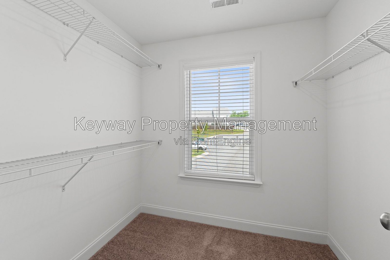 4502 Chestnut Trail - Canton Park property image