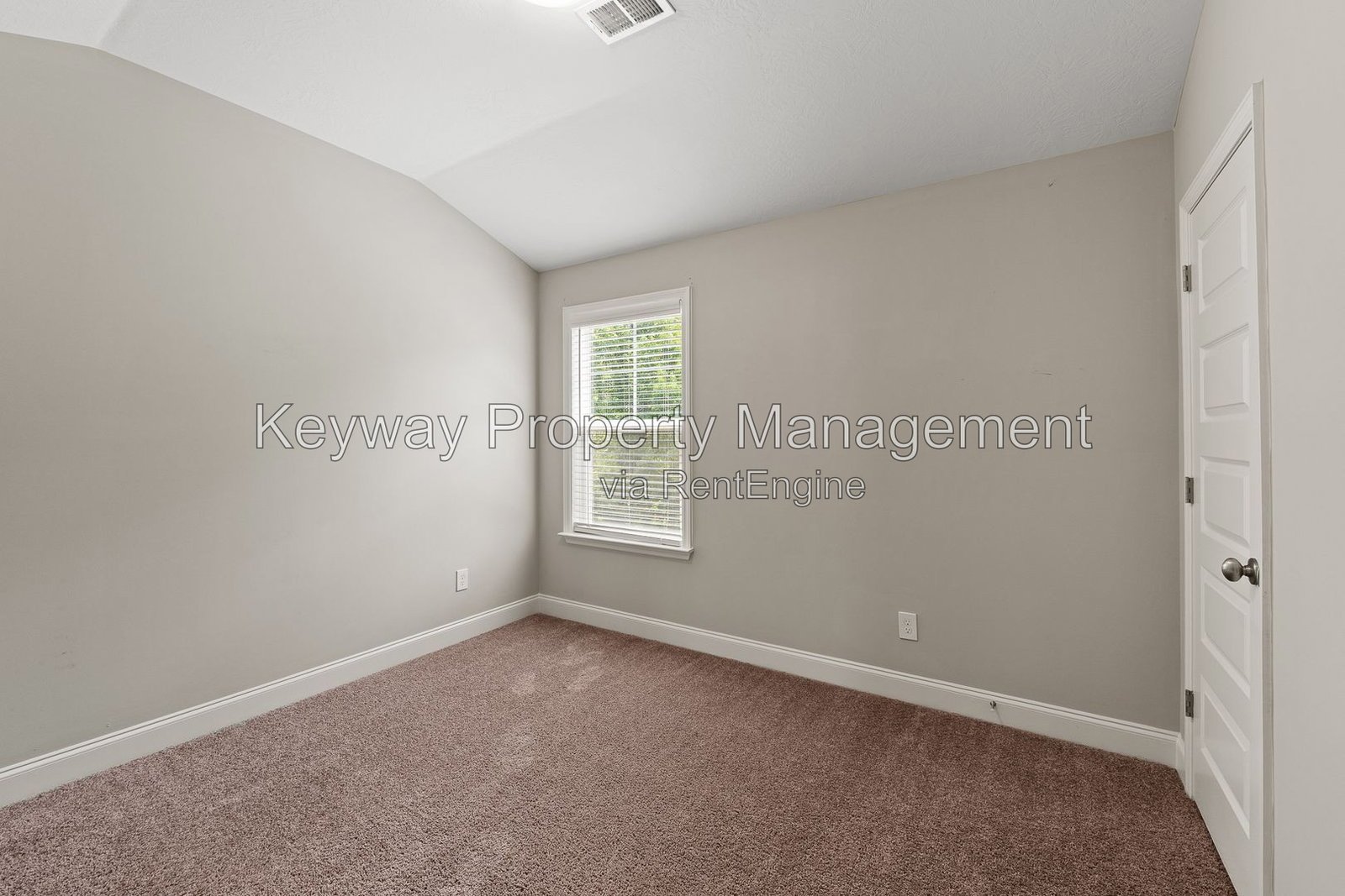 4502 Chestnut Trail - Canton Park property image