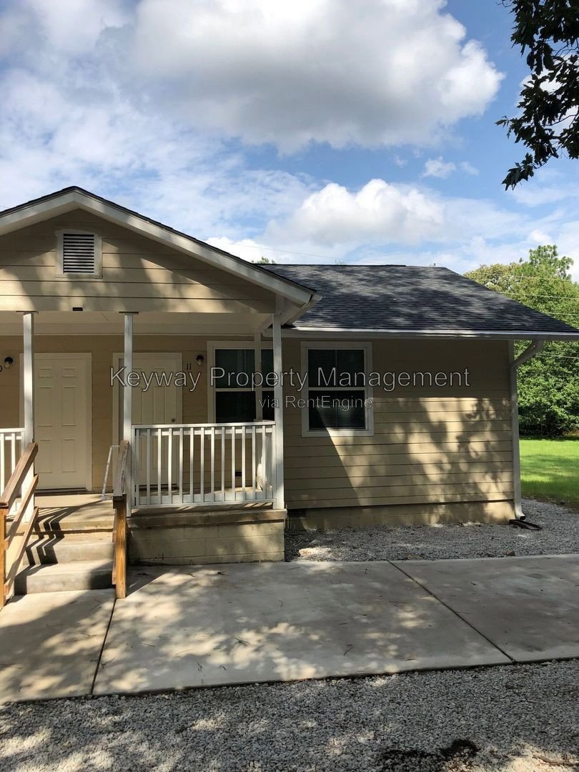 1120 Dodge Lane property image