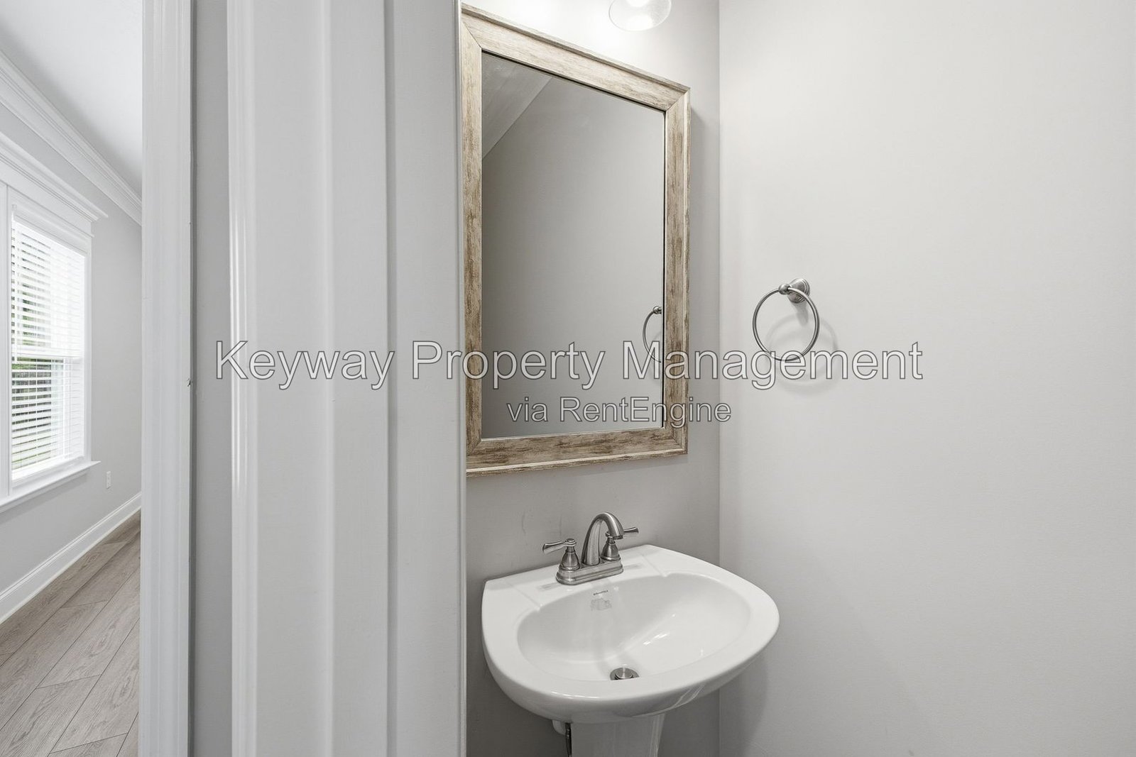 228 Linsmore Lane - Canterbury Farms property image