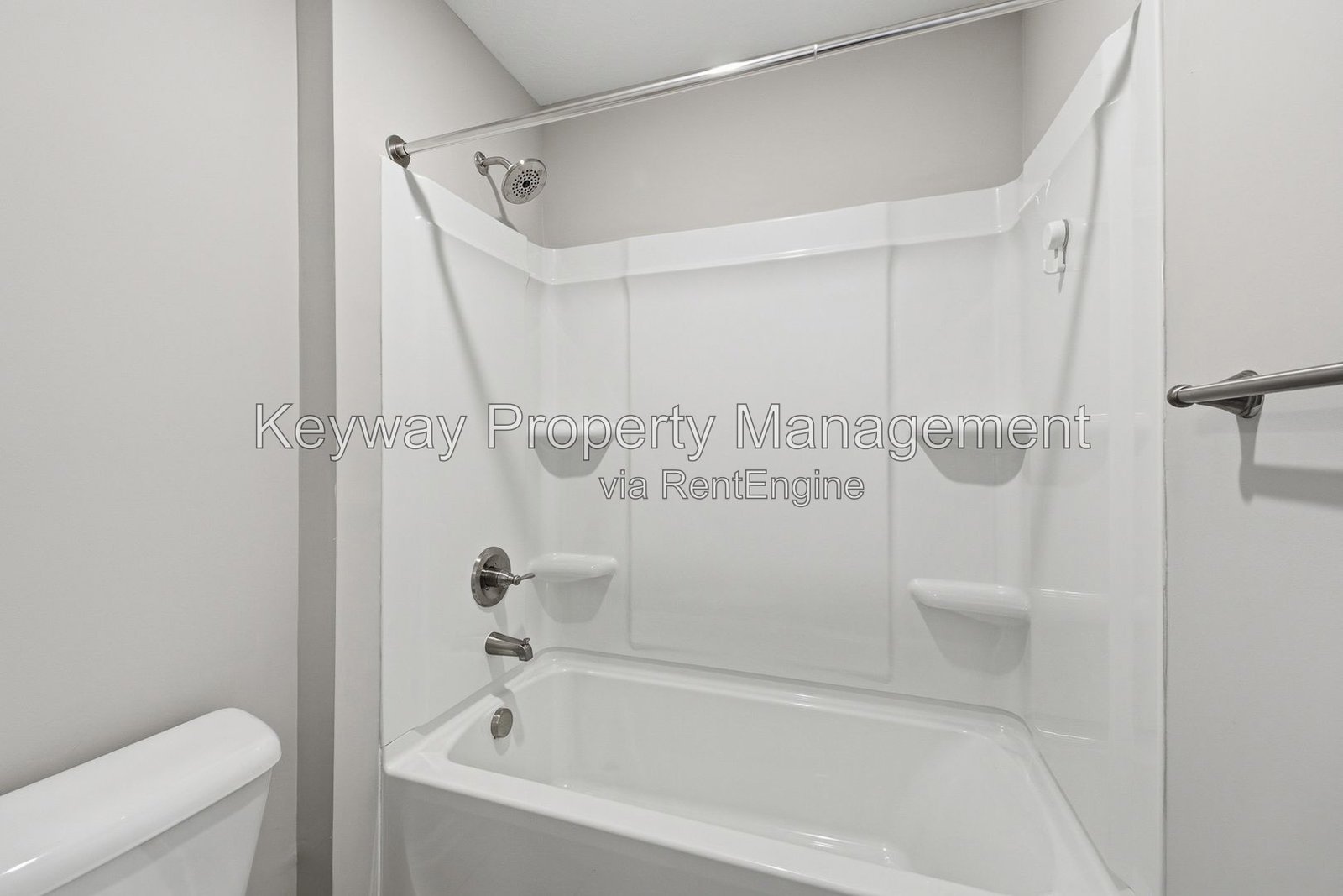 228 Linsmore Lane - Canterbury Farms property image