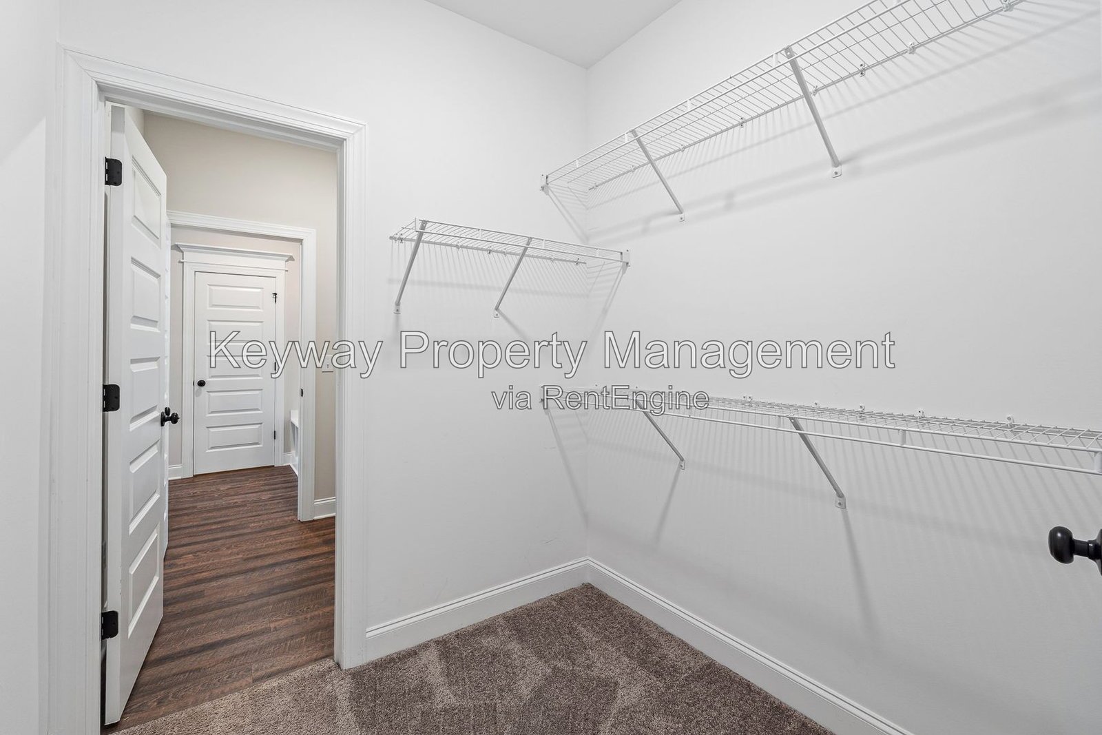 904 Sandpiper Crossing-Jackson Heights property image