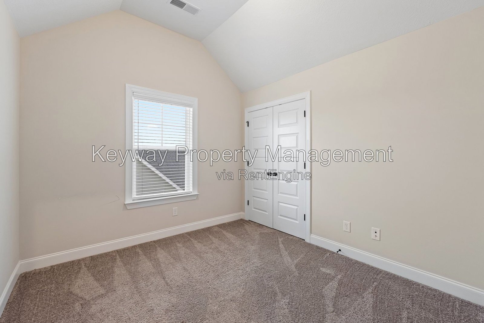 904 Sandpiper Crossing-Jackson Heights property image