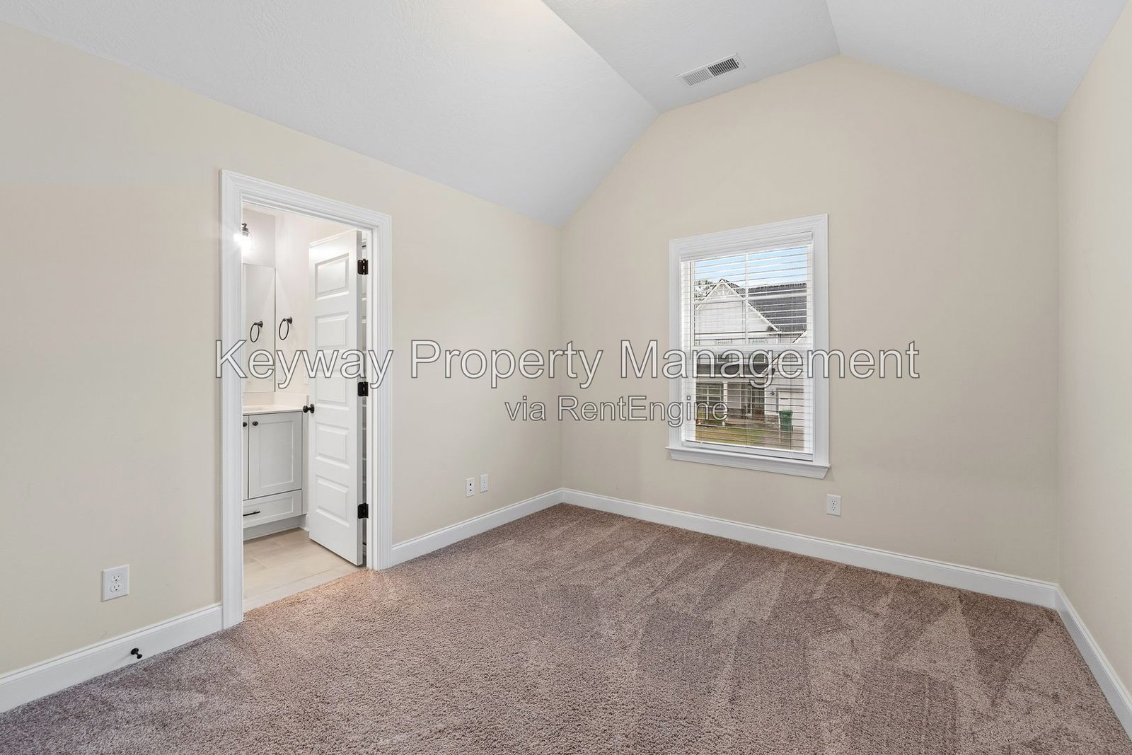 904 Sandpiper Crossing-Jackson Heights property image