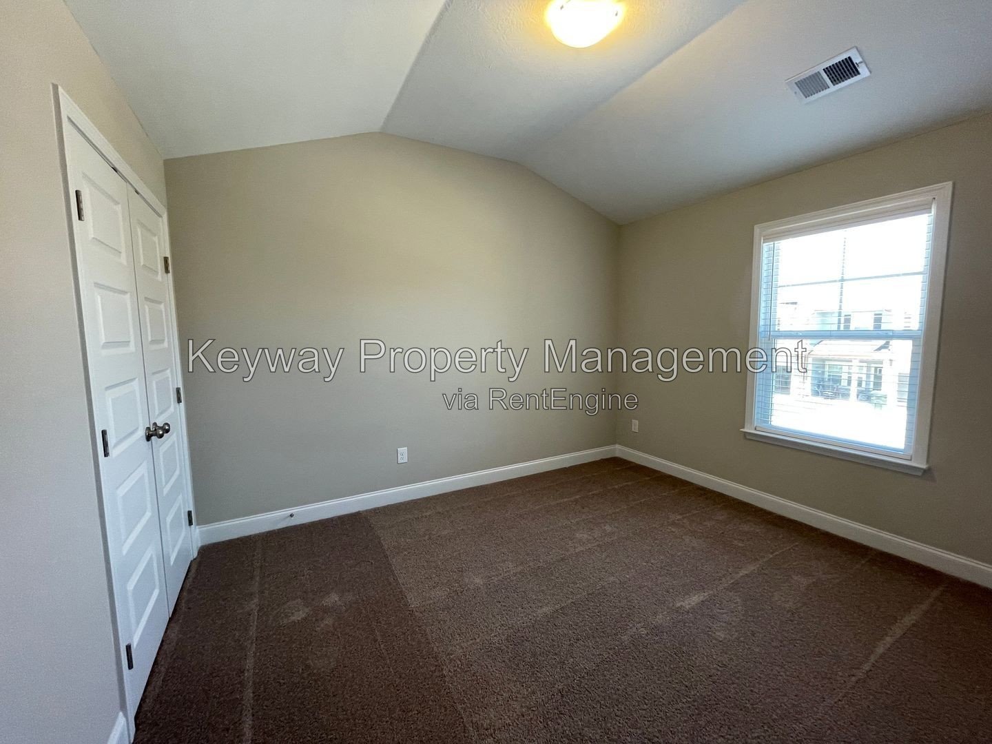 706 Bronze Way - Village Square property image