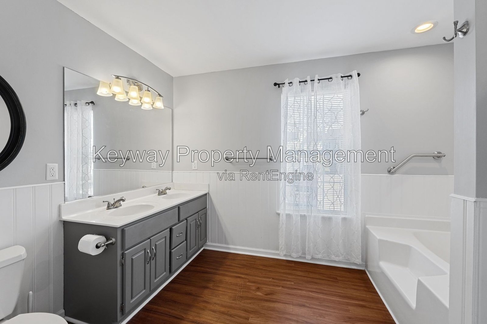 18 Fowkewood Court - Edgewood Heights property image