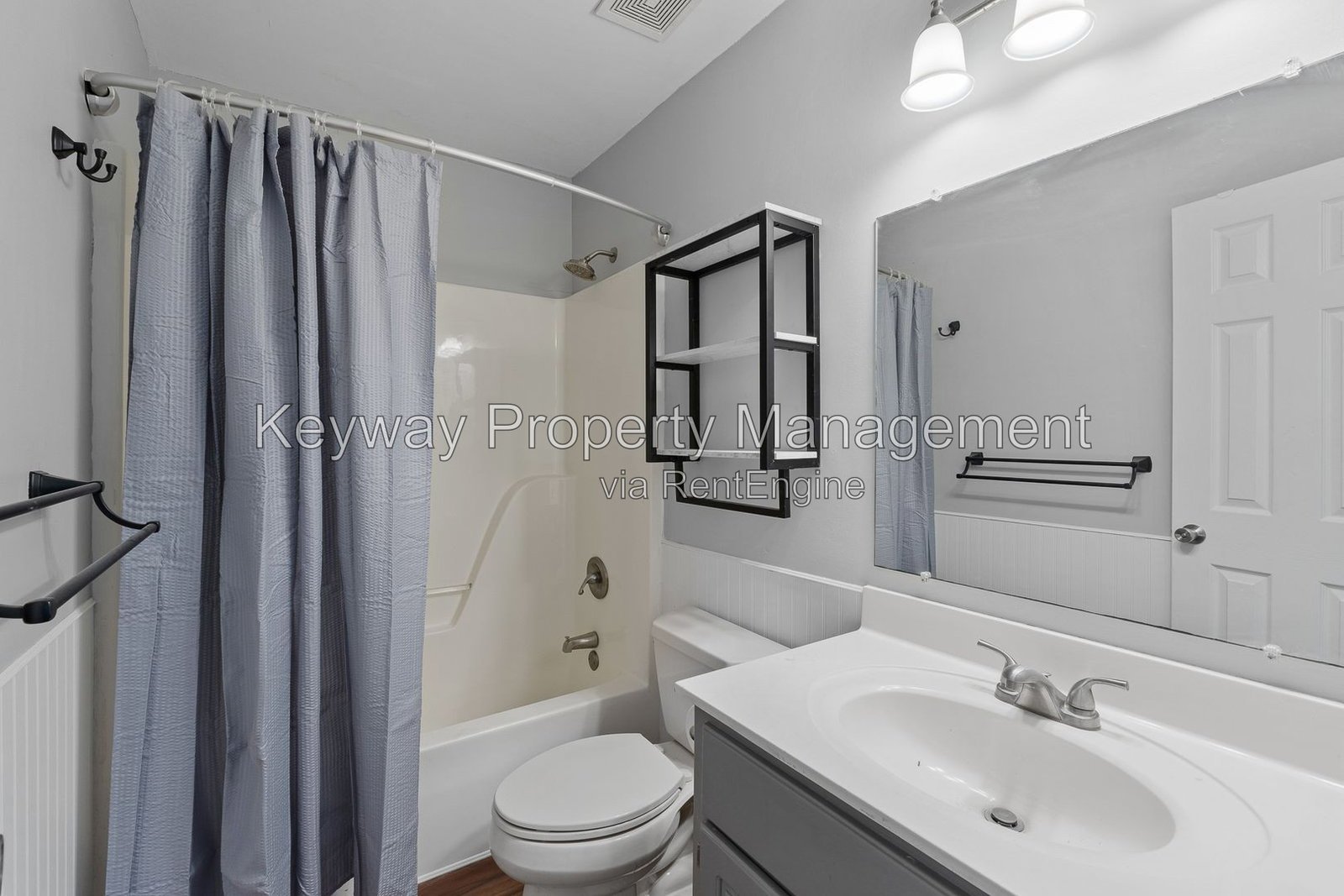18 Fowkewood Court - Edgewood Heights property image