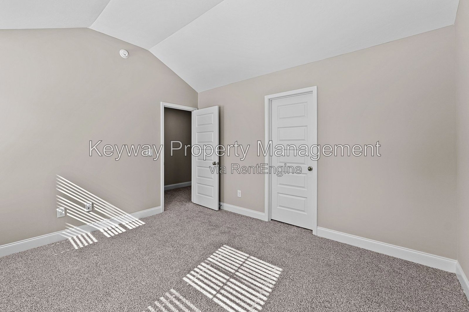 2120 Denmark Ave SE - Miller Landing property image