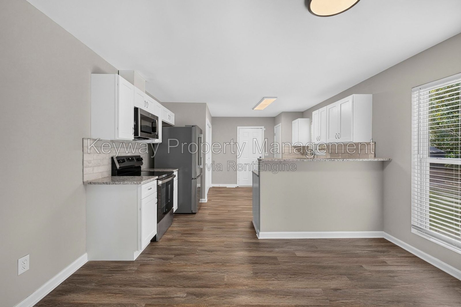2712 Fair Oak Ct - Sand Ridge property image