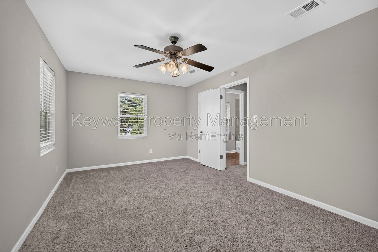 2712 Fair Oak Ct - Sand Ridge property image