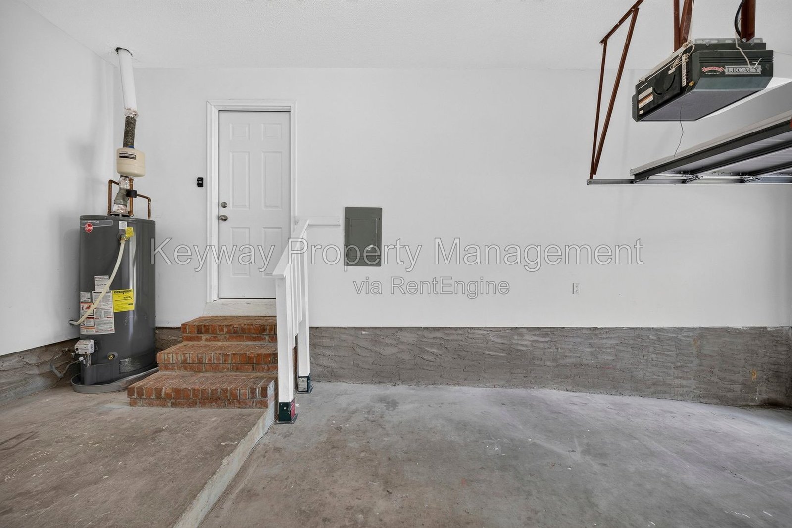 2712 Fair Oak Ct - Sand Ridge property image