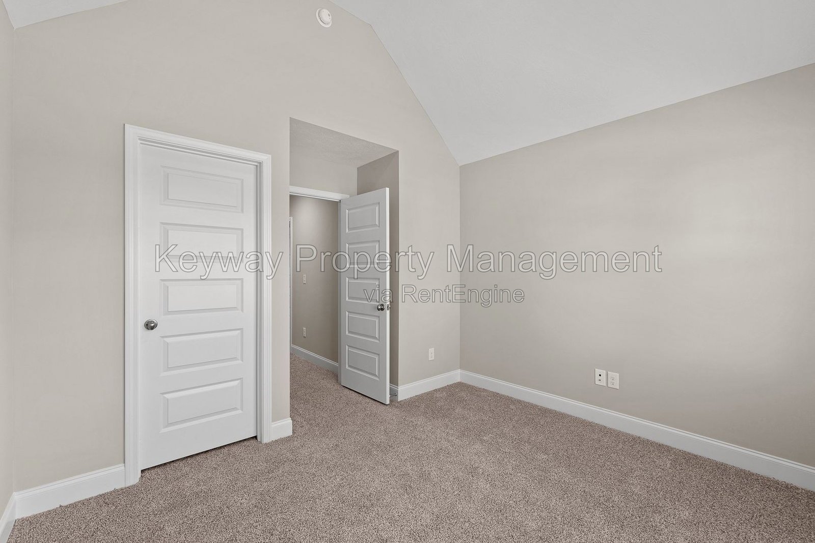 2080 Denmark Avenue SE-Miller Landing property image