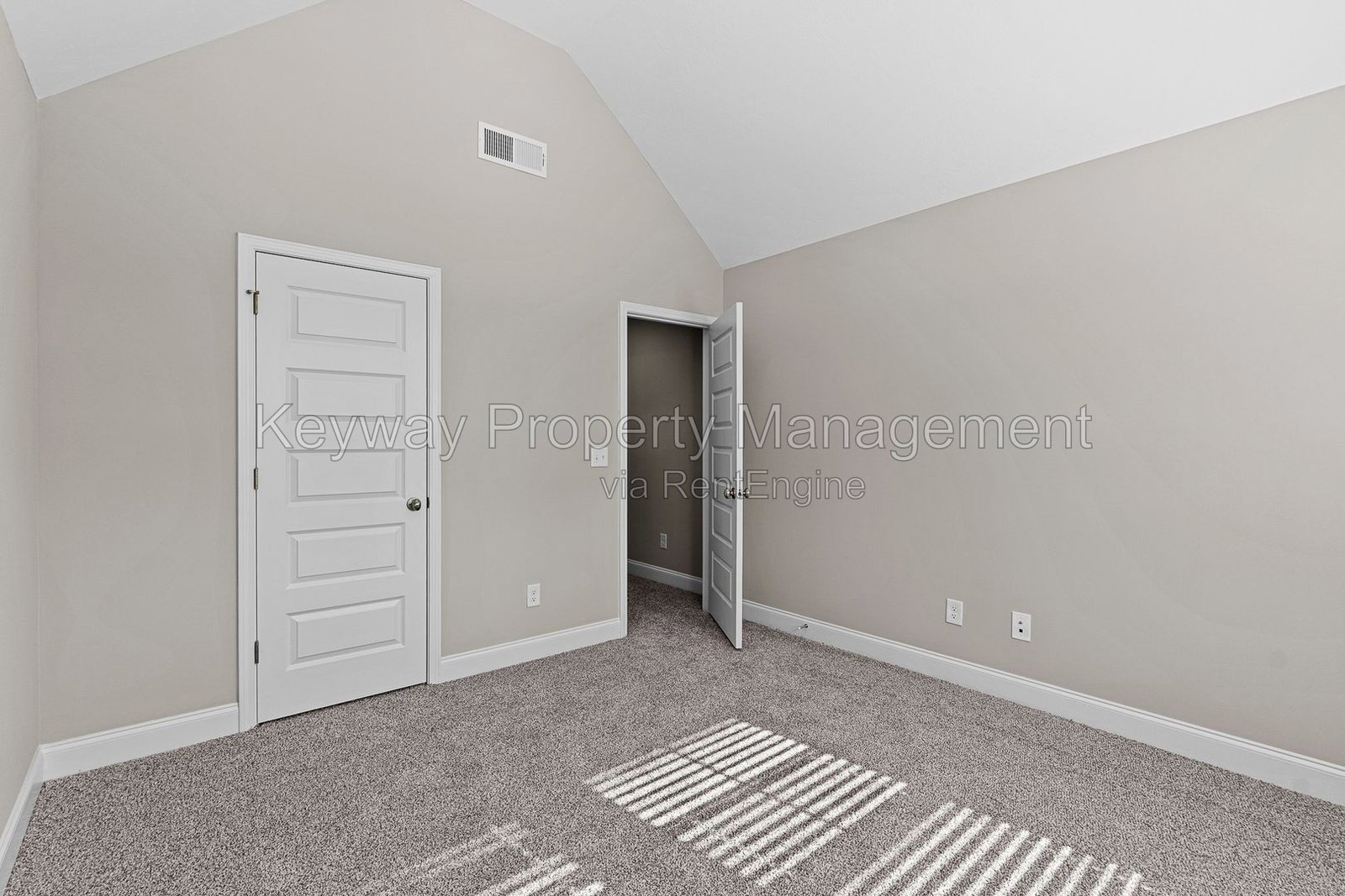 2151 Denmark Avenue SE-Miller Landing property image