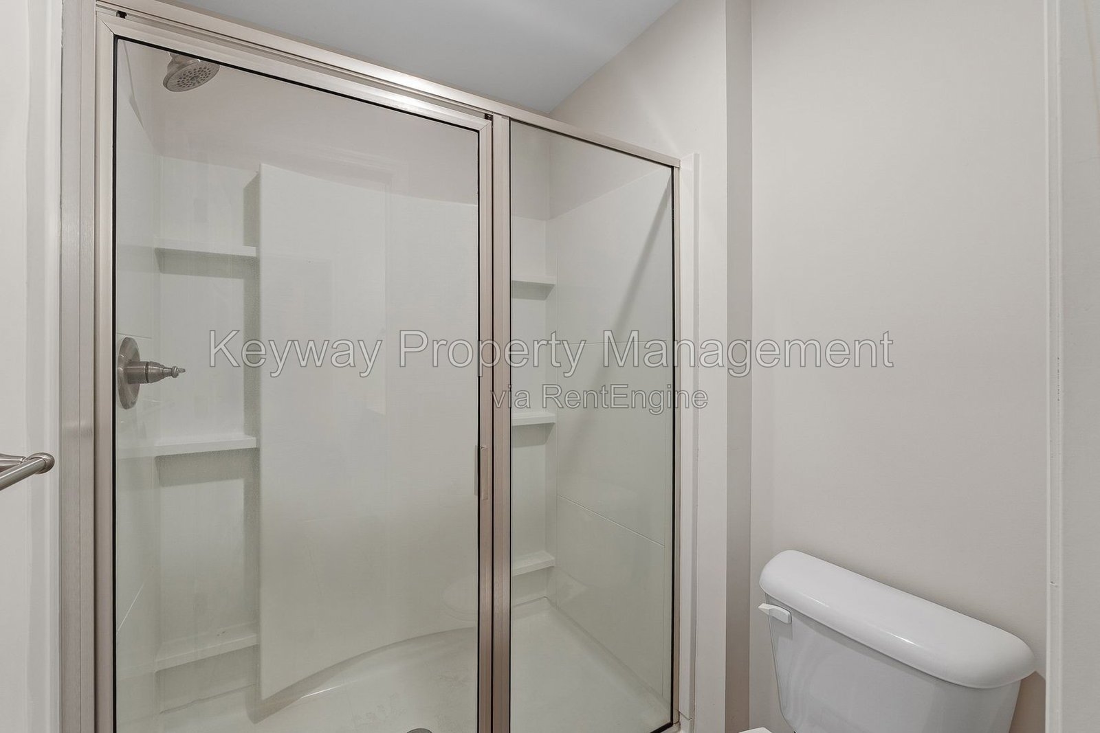 1047 Linsmore Avenue - Canterbury Farms property image