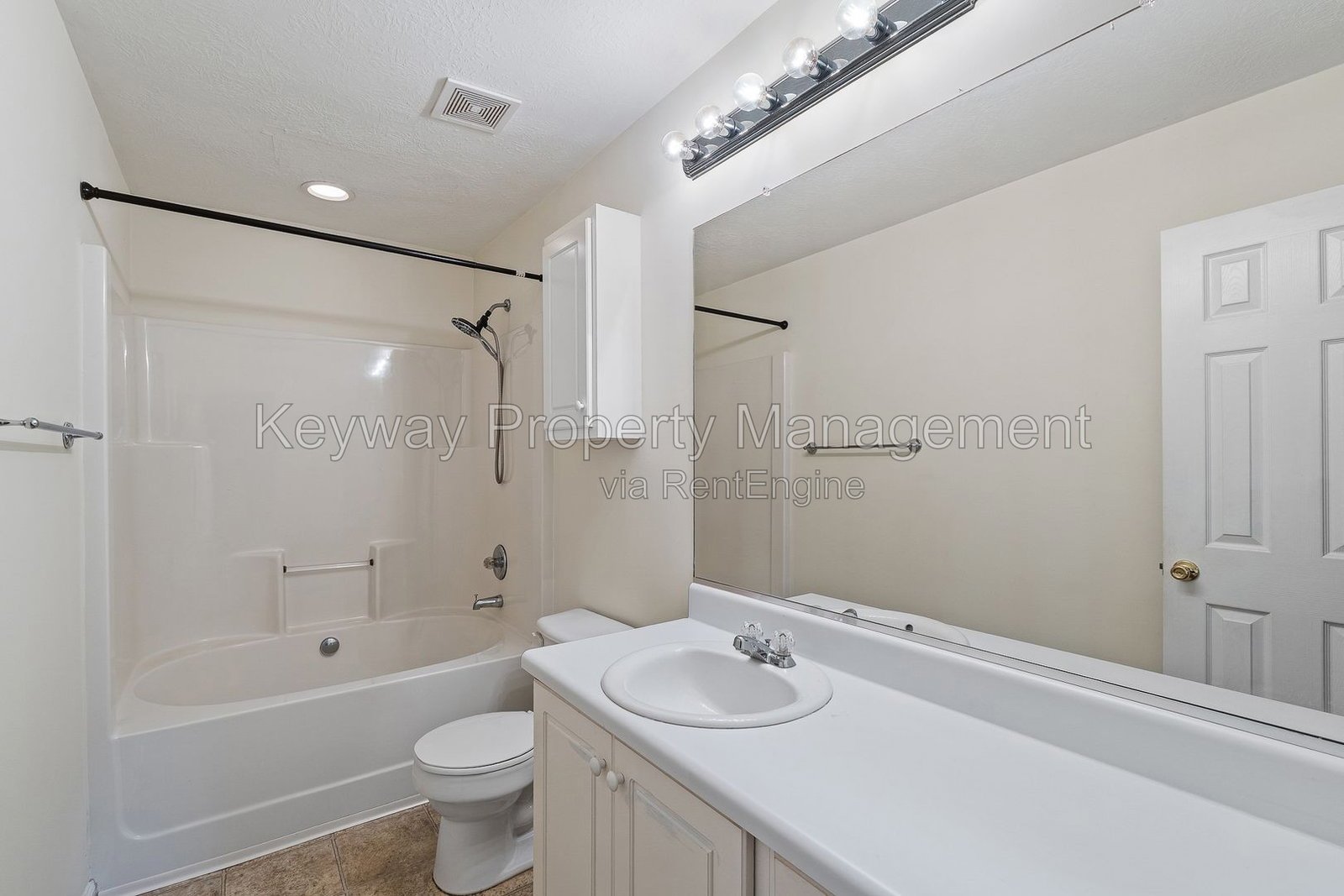 628 Mickelson Way property image