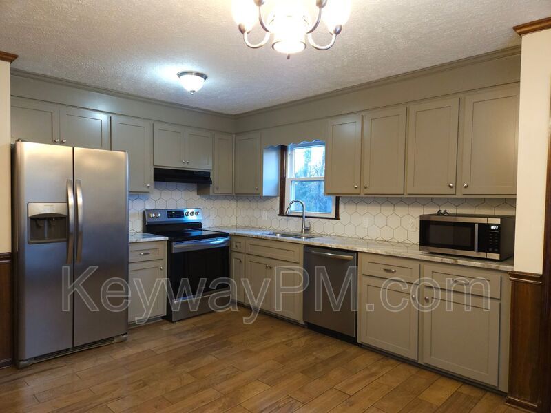 299 Woodland Drive property image