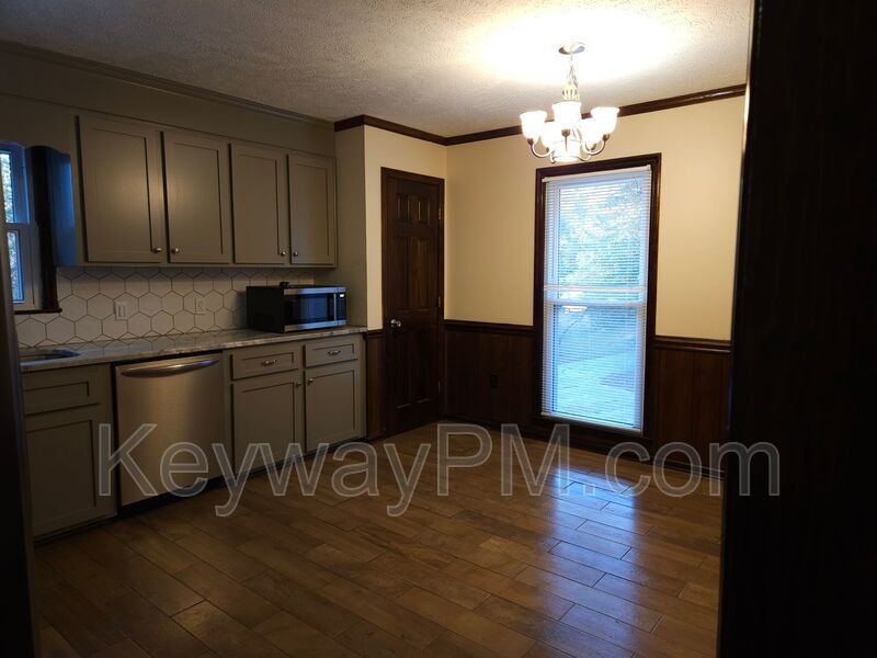 299 Woodland Drive property image