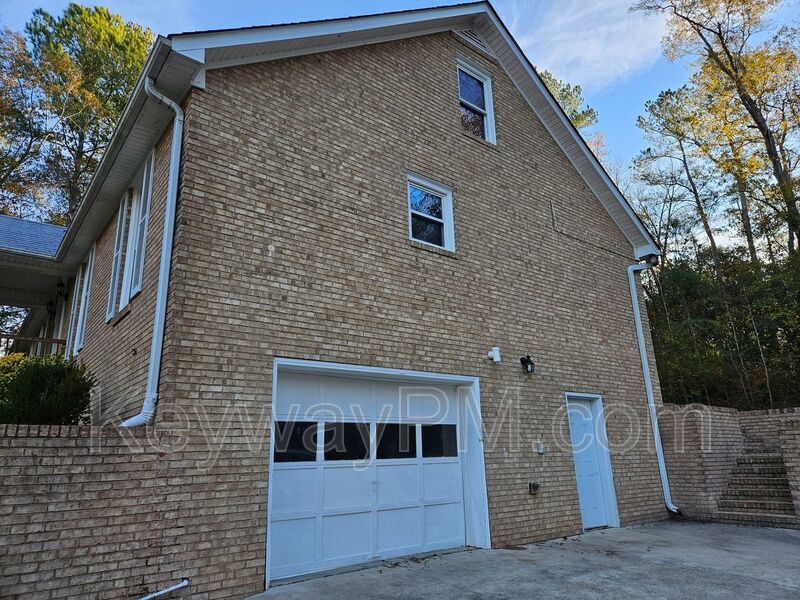 299 Woodland Drive property image